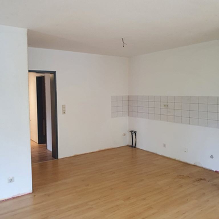 Messie-Wohnung Wohnraum nach Entrümpelung - professionell gereinigt